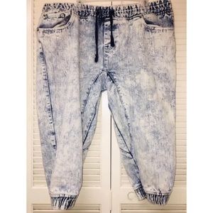 Acid Wash Cropped Denim Jean Joggers Shorts